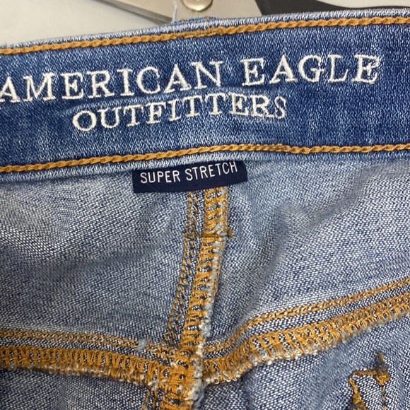 American Eagle Super Low Rise Distressed Patchwork Jegging Size 18 Short - Picture 15 of 15